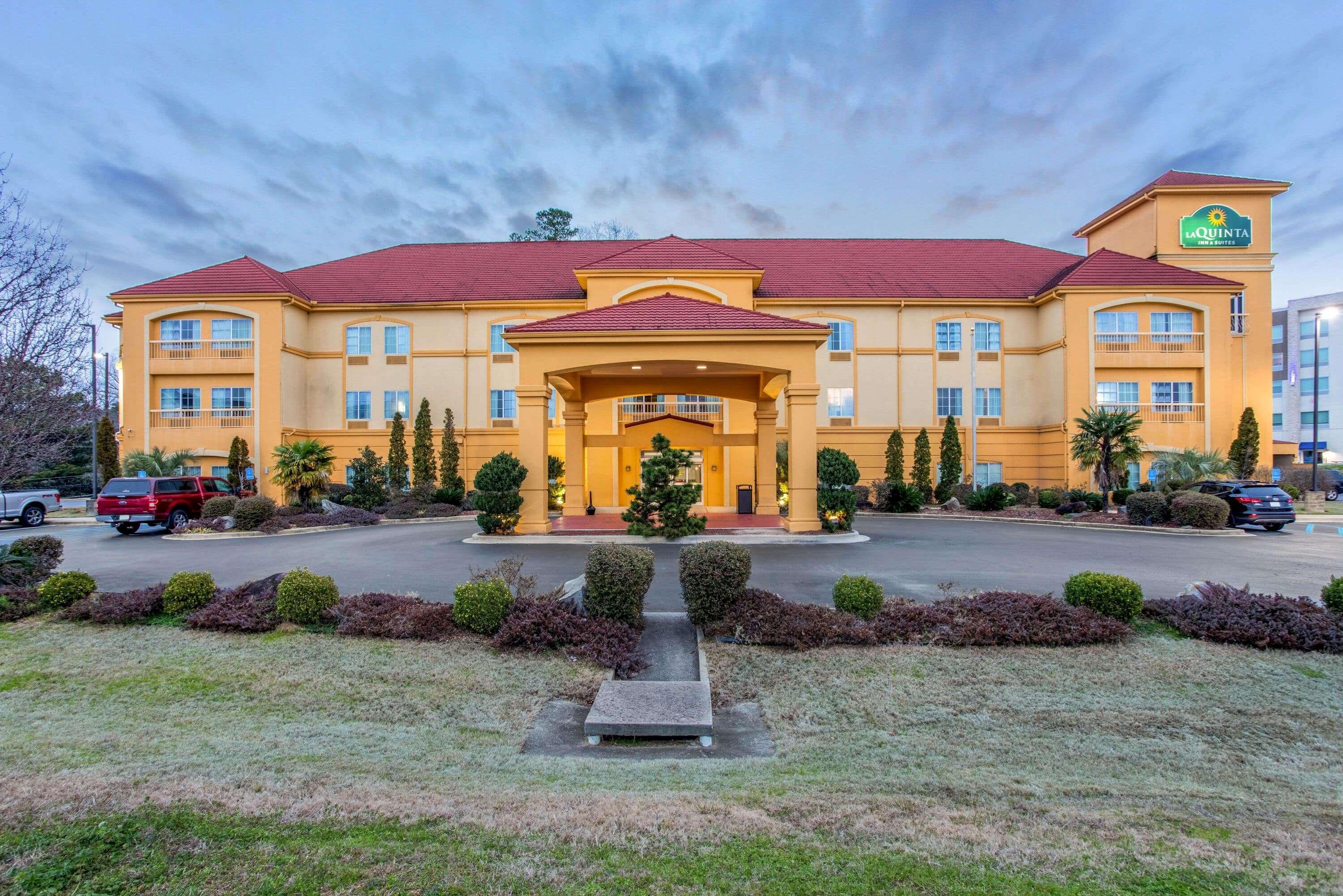 La Quinta Inn & Suites Fultondale Ngoại thất bức ảnh
