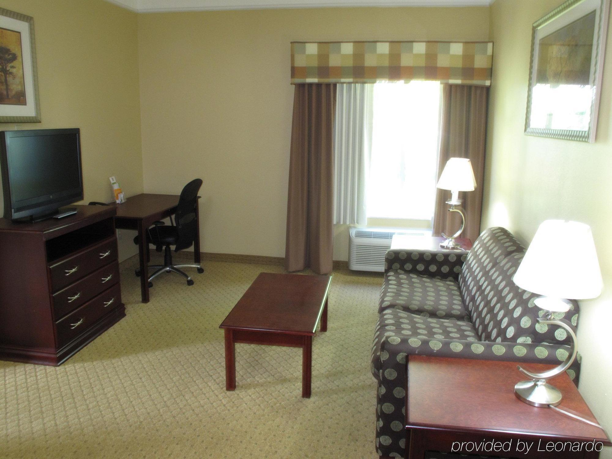 La Quinta Inn & Suites Fultondale Phòng bức ảnh