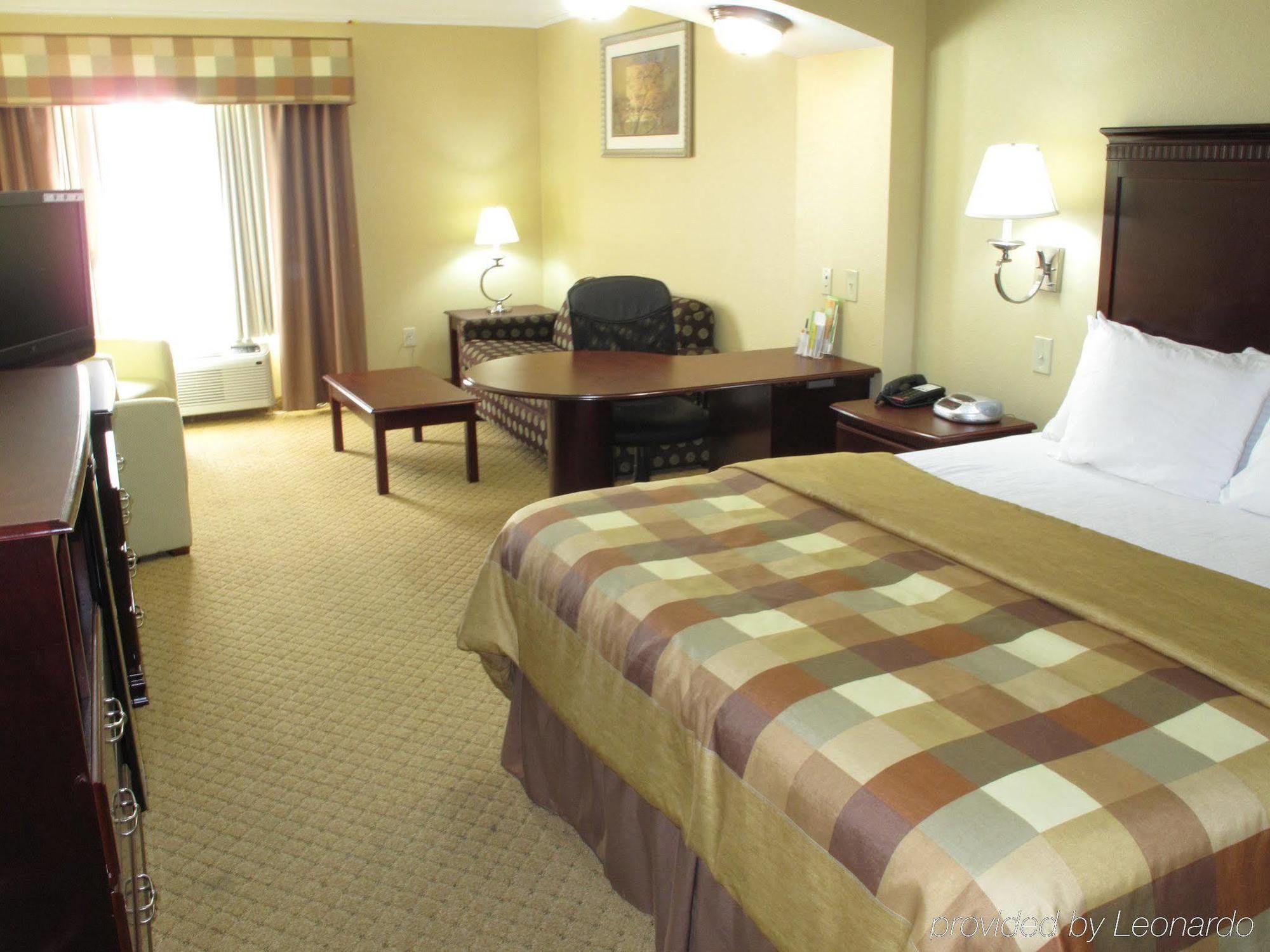 La Quinta Inn & Suites Fultondale Ngoại thất bức ảnh